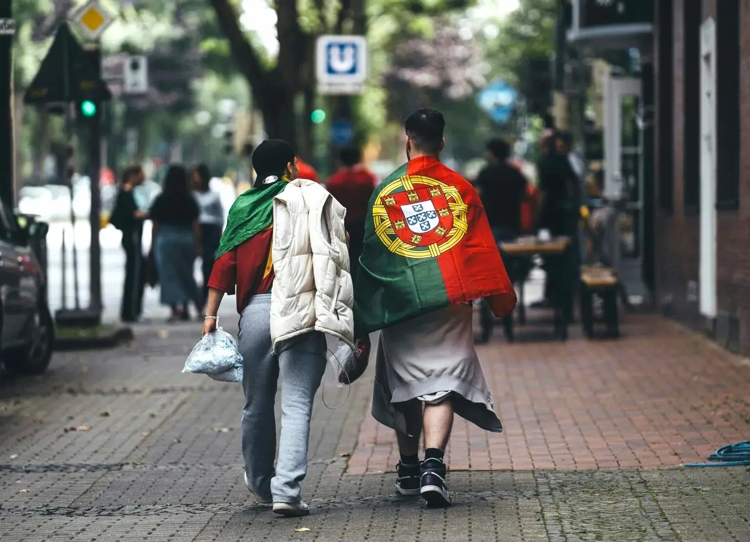 “Incoerência total”: Emigrantes portugueses recusam assimilação, mas Portugal quer fazê-lo aos imigrantes, diz conselheiro das Comunidades
