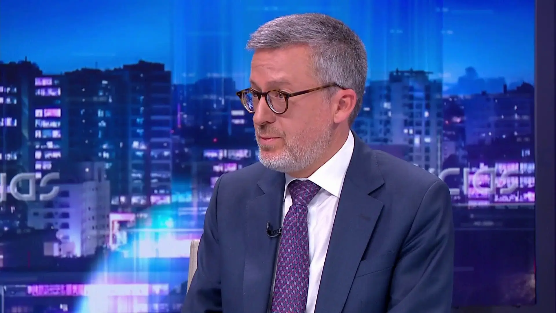 Carlos Moedas defende demolições de barracas ordenadas por Ricardo Leão em Loures