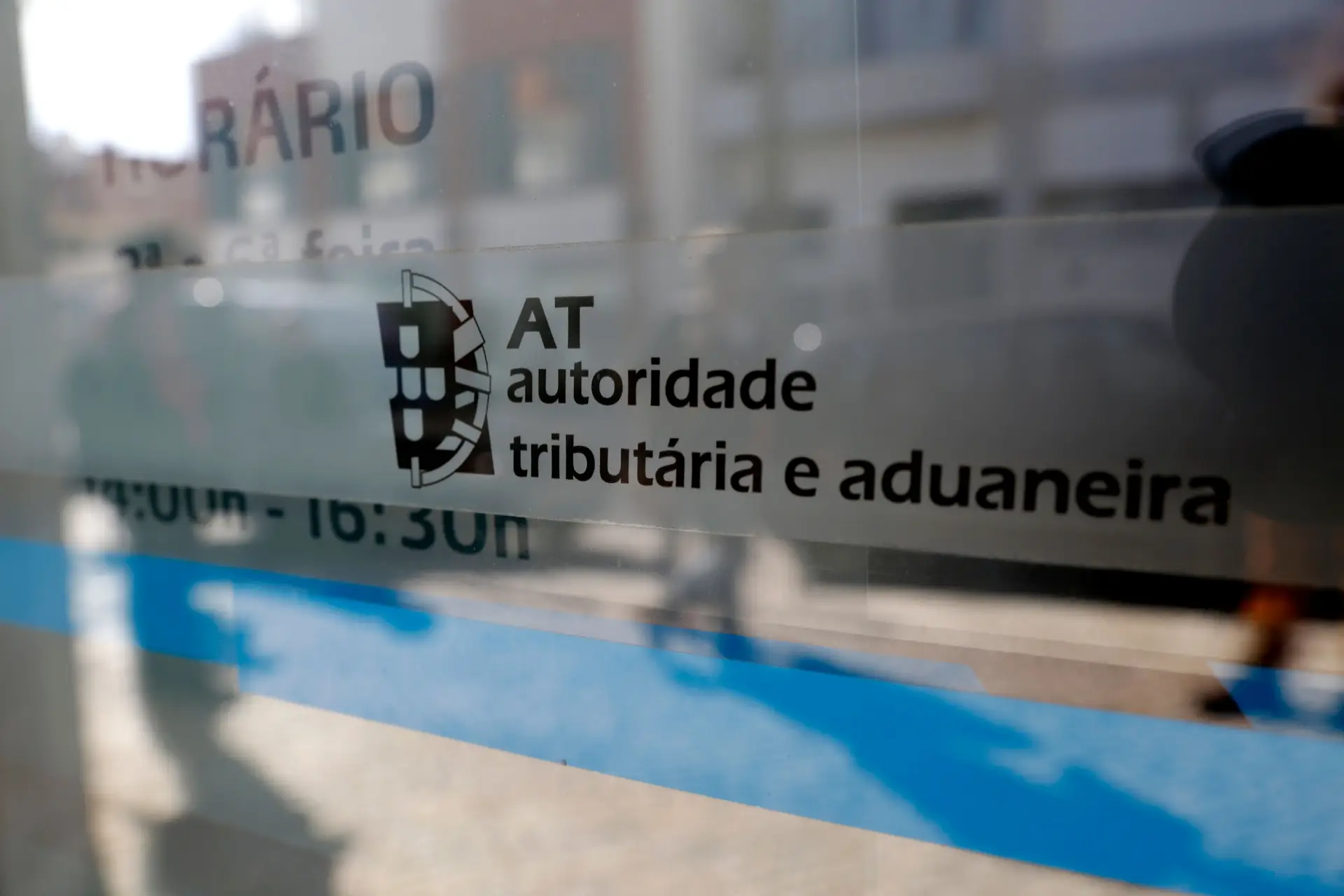 Prepare-se para reembolsos de IRS menores em 2026: veja as simulações