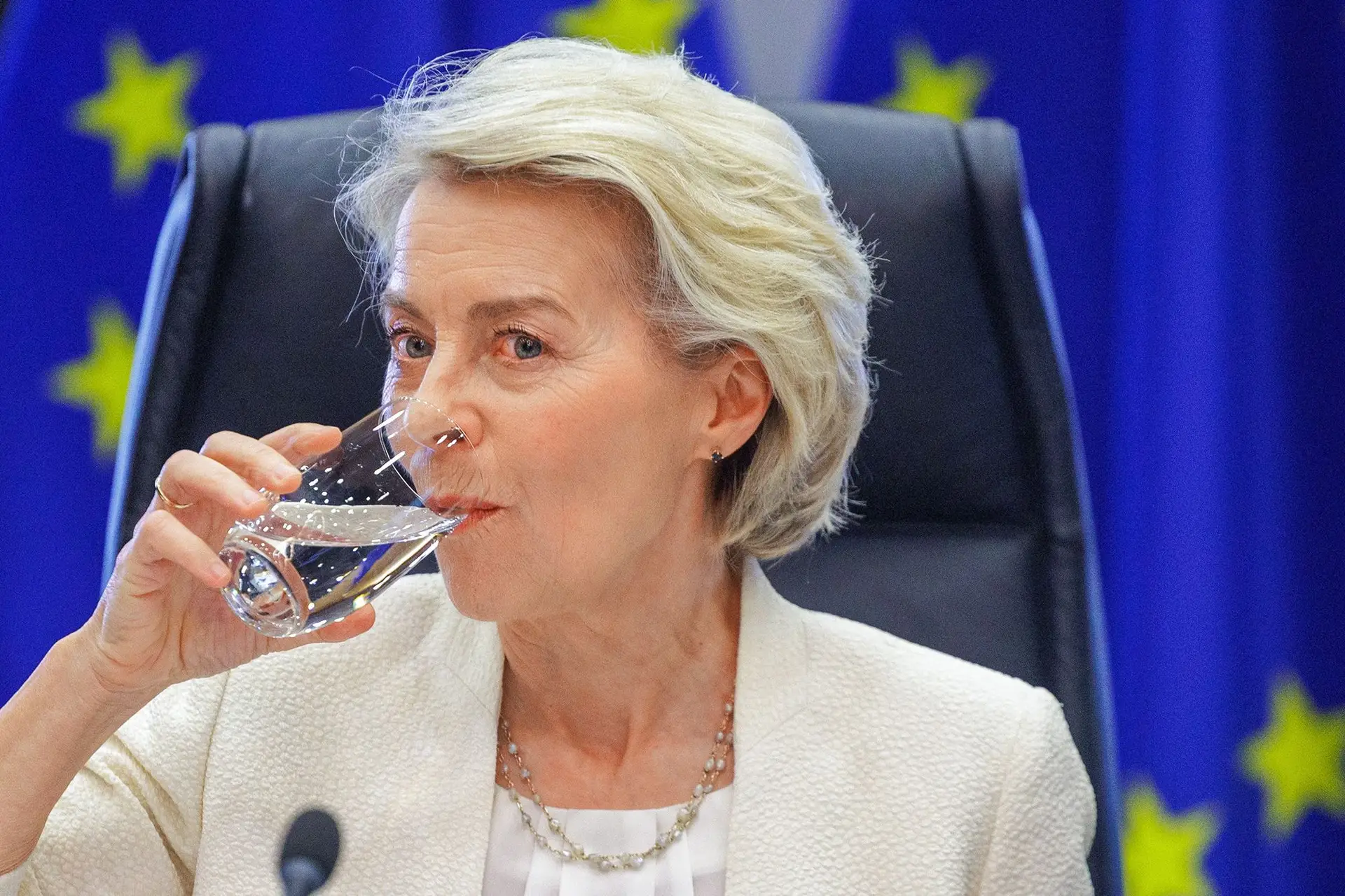 Presidente da Comissão Europeia apresentou um orçamento global de €2 biliões