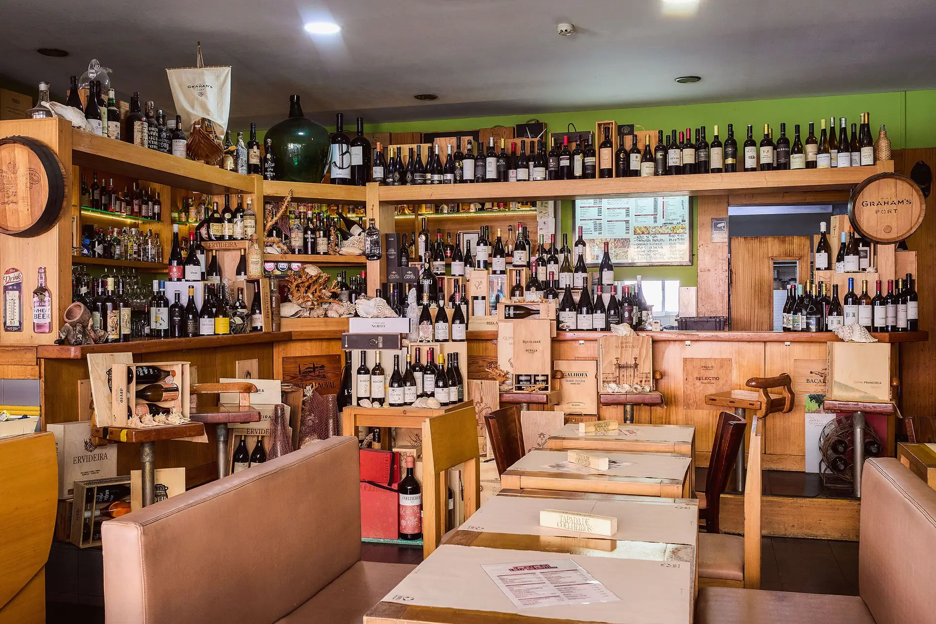 Restaurantes: Café Brasil, um oásis nas ruas antigas de Portimão