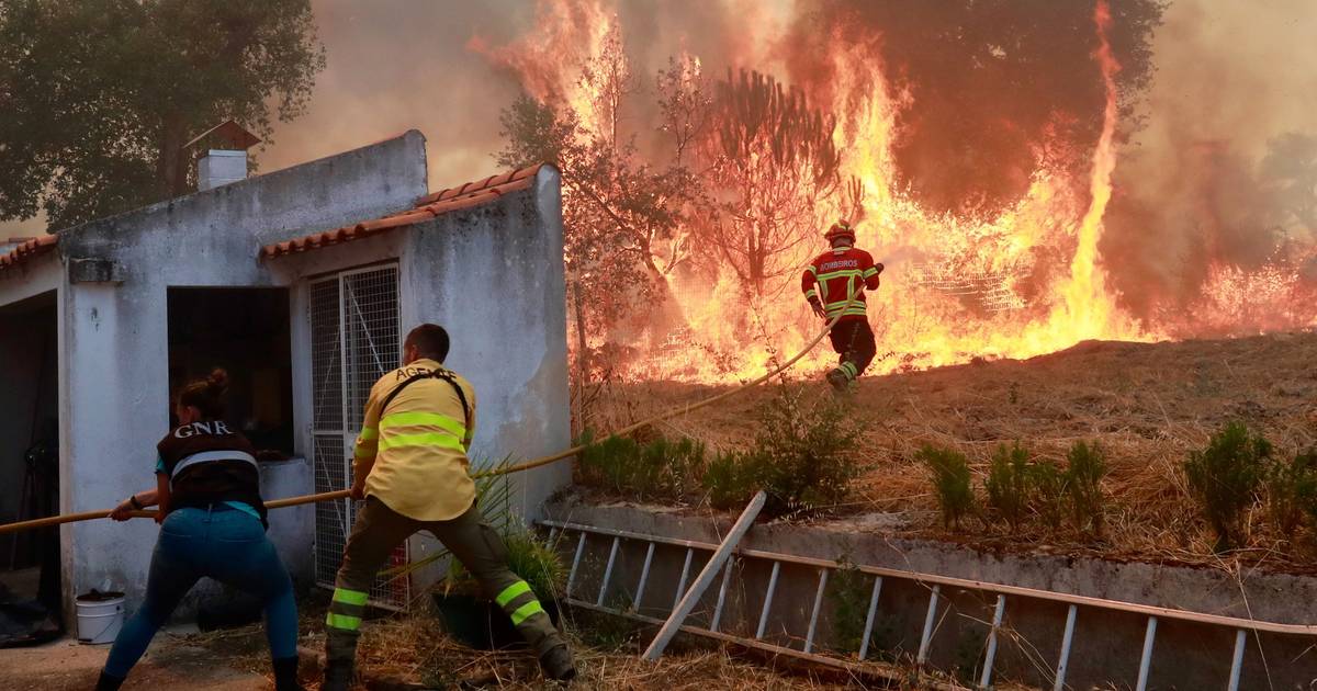 Požar v Penamacorju in Idanhi-a-Nova pridobiva na intenzivnosti zaradi vetra