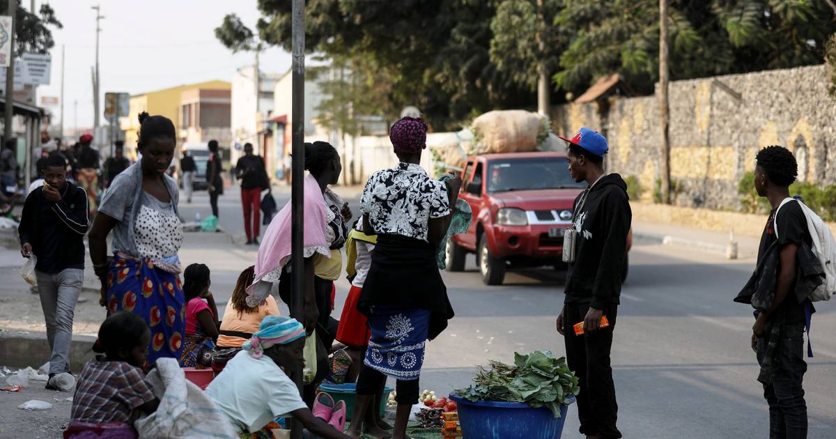 V Luandi mati umrla med nemiri, za seboj pustila šest sirot
