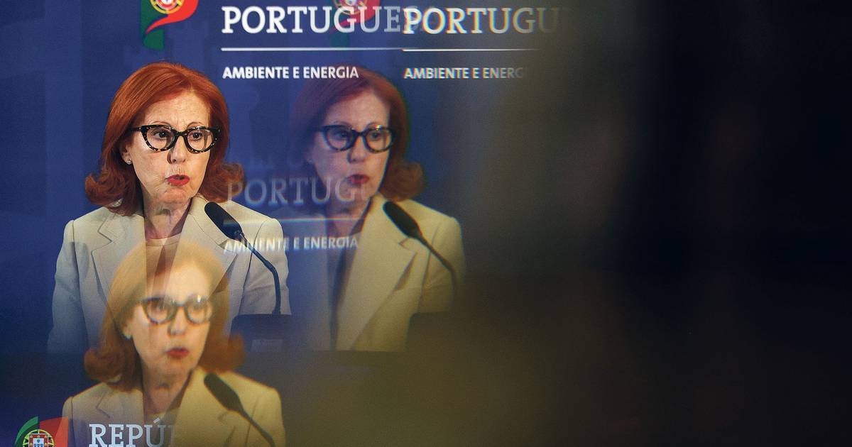 EDP, Galp e dezenas de empresas de energia pedem a Portugal e Espanha para travar disparo dos custos da gestão da rede elétrica