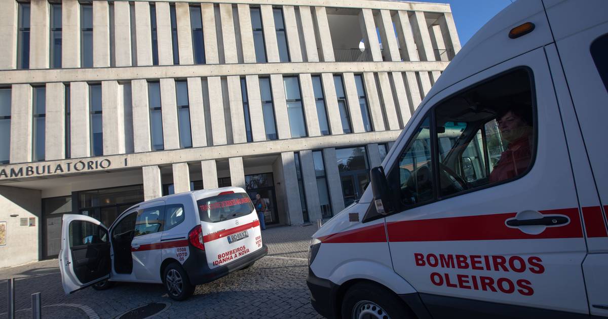 Zdravniki pripravljajo protestno prekinitev dela v urgentnih centrih SNS zaradi nižjih plačil