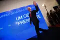 Nóvoa pondera e já falou com Carneiro