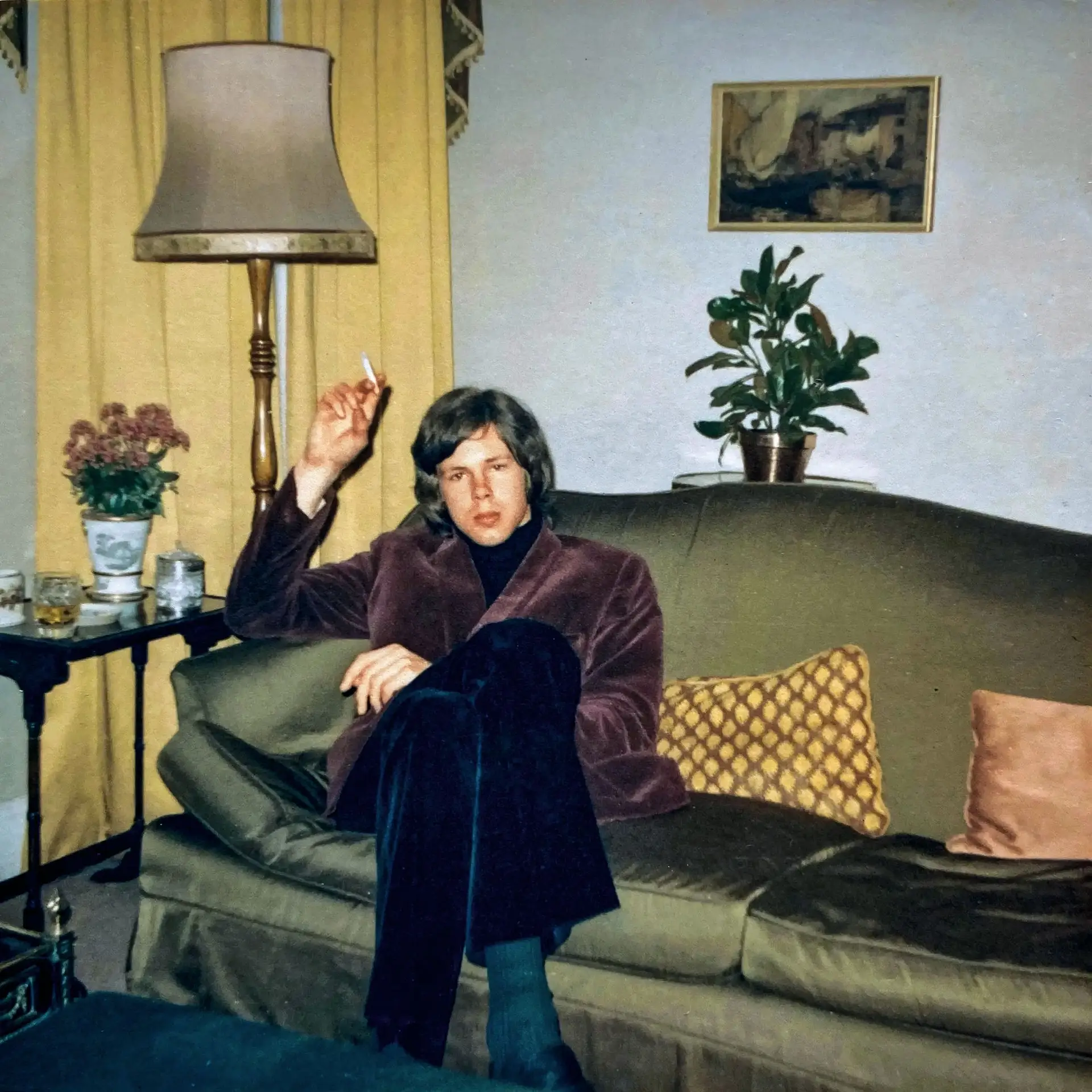 Nick Drake aos 19 anos, no Natal de 1967. A estreia discográfica surgiria, discretamente, dois anos depois