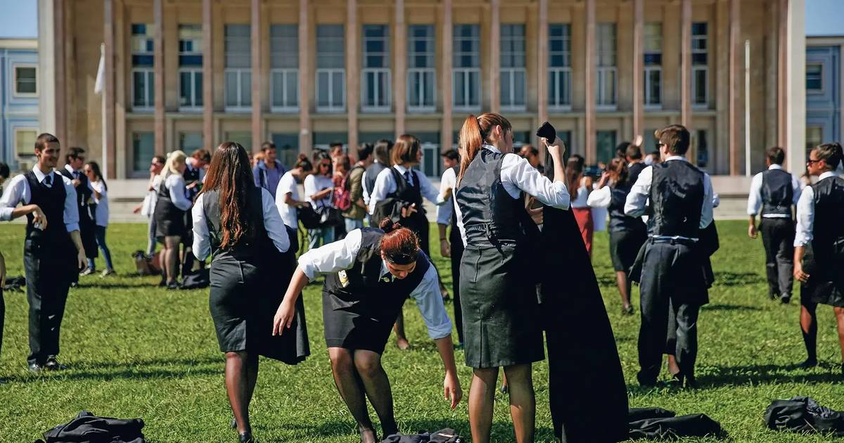 Ministério atribuiu mais de 5000 bolsas em Educação e Ensino para atrair jovens à docência