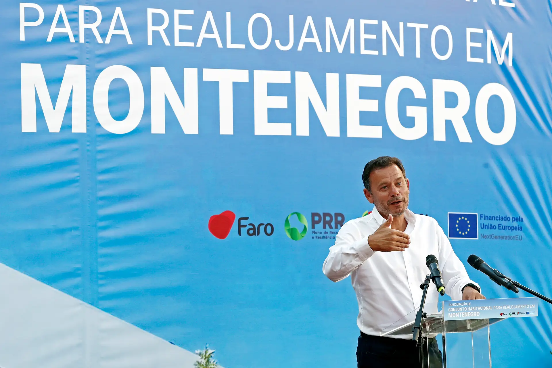 Montenegro diz compreender indignação de quem vive drama dos fogos: "Estamos a dar o máximo" 