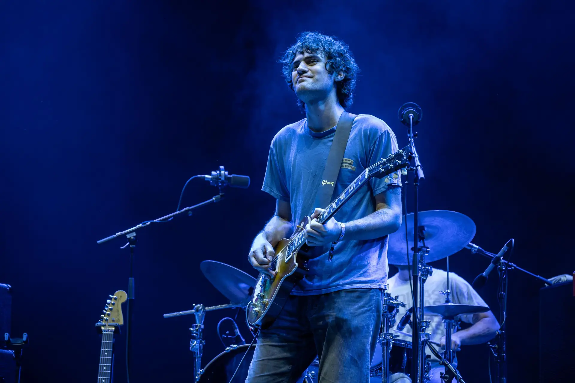 Um ‘loser’ vencedor no Vodafone Paredes de Coura: chama-se MJ Lenderman, toca guitarra e é um encantador de serpentes