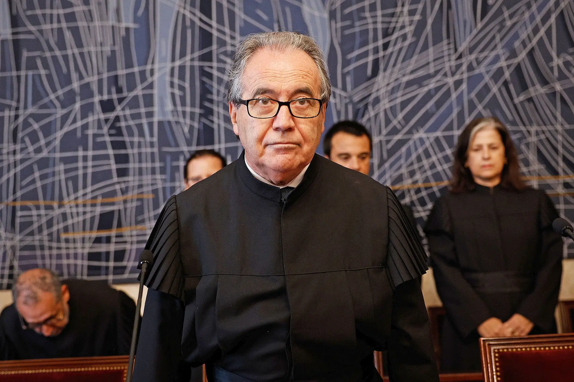 Gelo, fogo e chuva. É assim este agosto