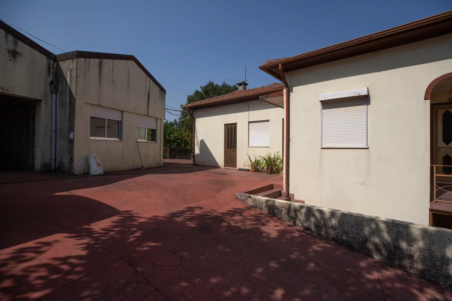 A construção da linha de alta velocidade pode implicar 135 demolições em Vila Nova de Gaia
