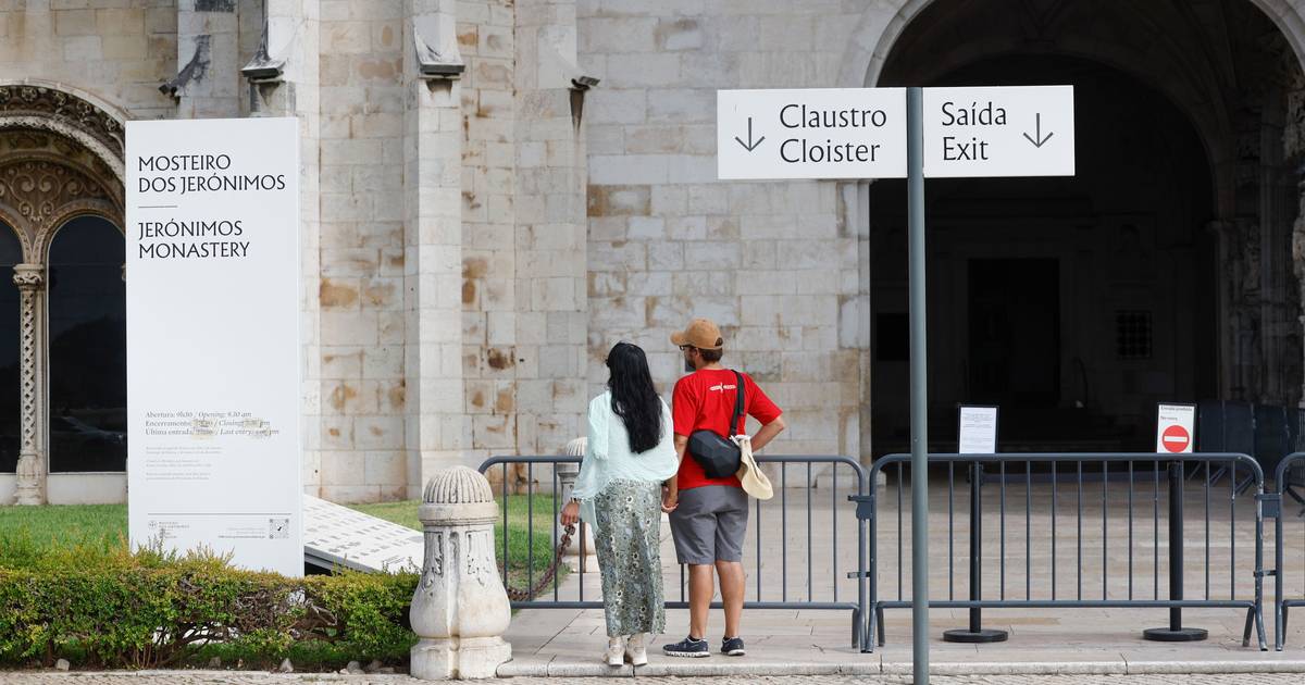 Greve de trabalhadores dos museus com elevada adesão mas pouco impacto no turismo