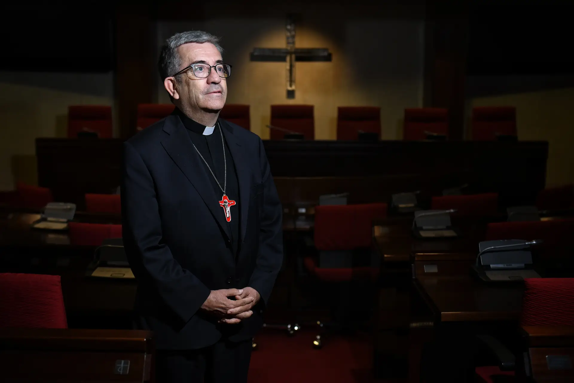 O arcebispo de Valladolid, Luis Argüello, é o rosto das críticas da igreja católica espanhola ao racismo da direita radical 