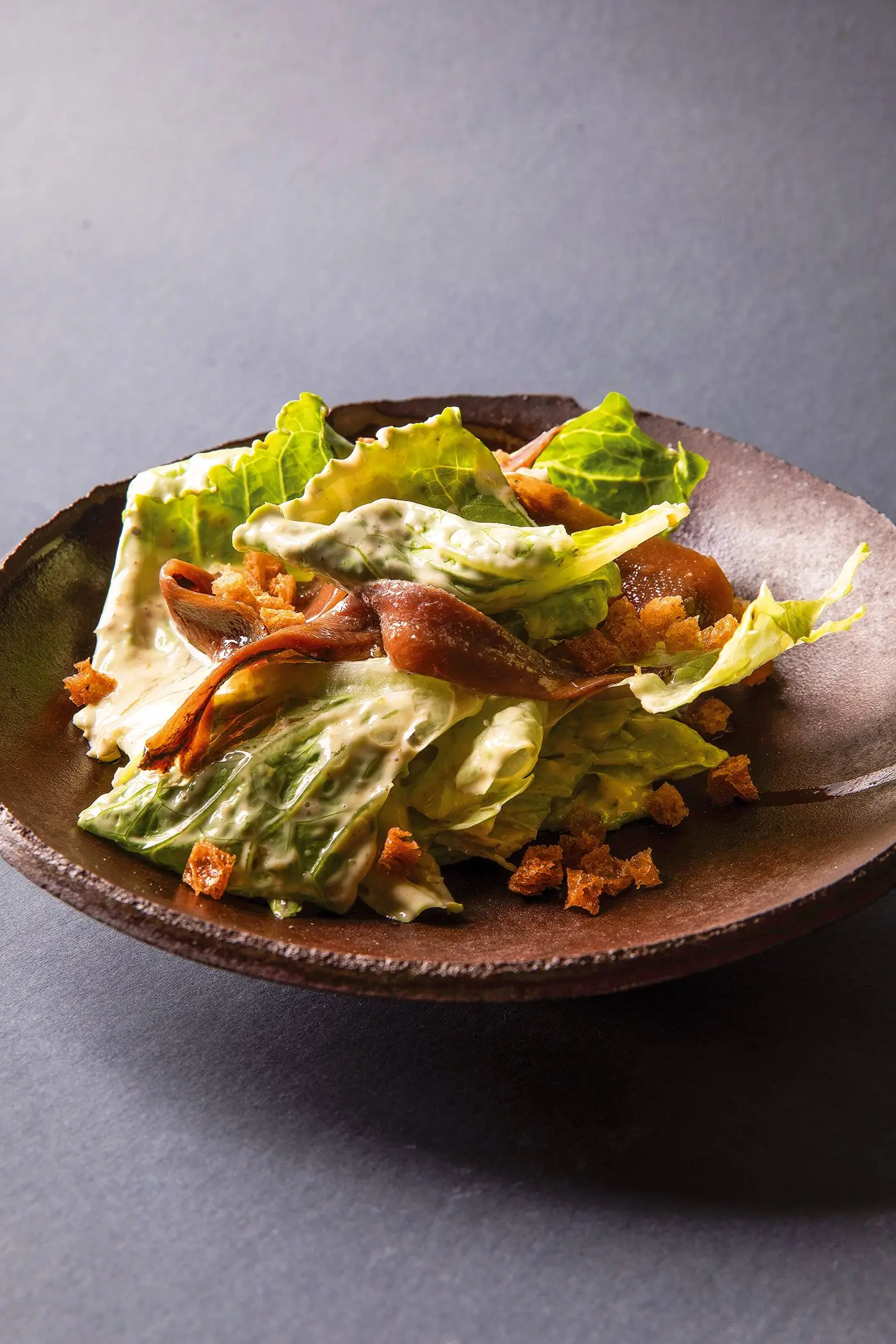 Receita: Anchovas, o ingrediente secreto de uma salada especial