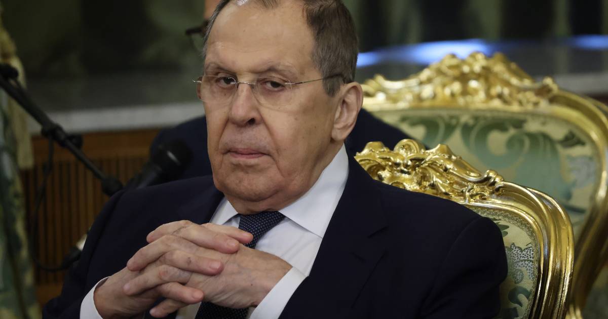 Lavrov diminui expectativas sobre encontro iminente entre Putin e Zelensky para negociar paz na Ucrânia