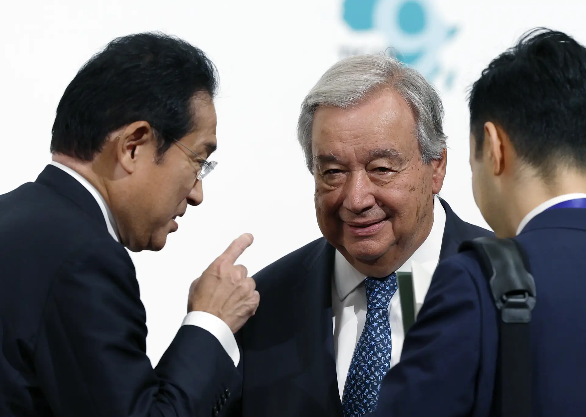 Guterres pede a Israel que reverta expansão de colonatos na Cisjordânia e alerta para riscos de uma ofensiva militar em Gaza