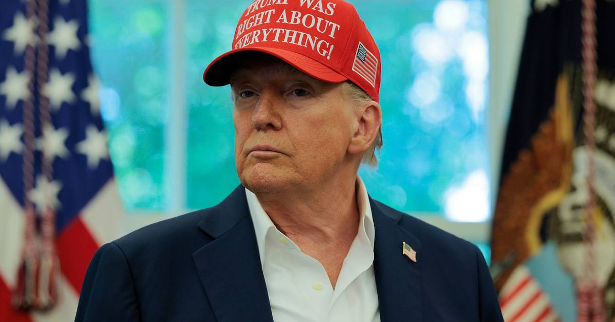 Trump não descarta terceiro mandato e diz que “adorava” ser candidato em 2028