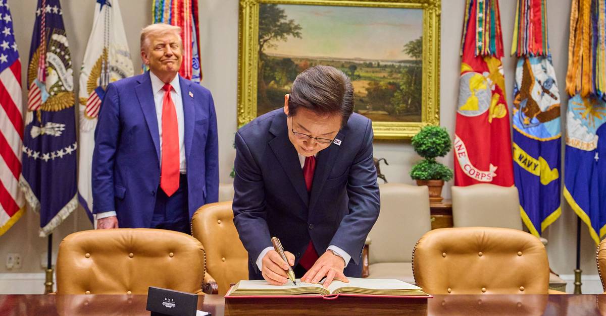 Trump recebeu Presidente da Coreia do Sul dizendo que quer reunir-se... com líder norte-coreano: "Dei-me muito bem com ele"