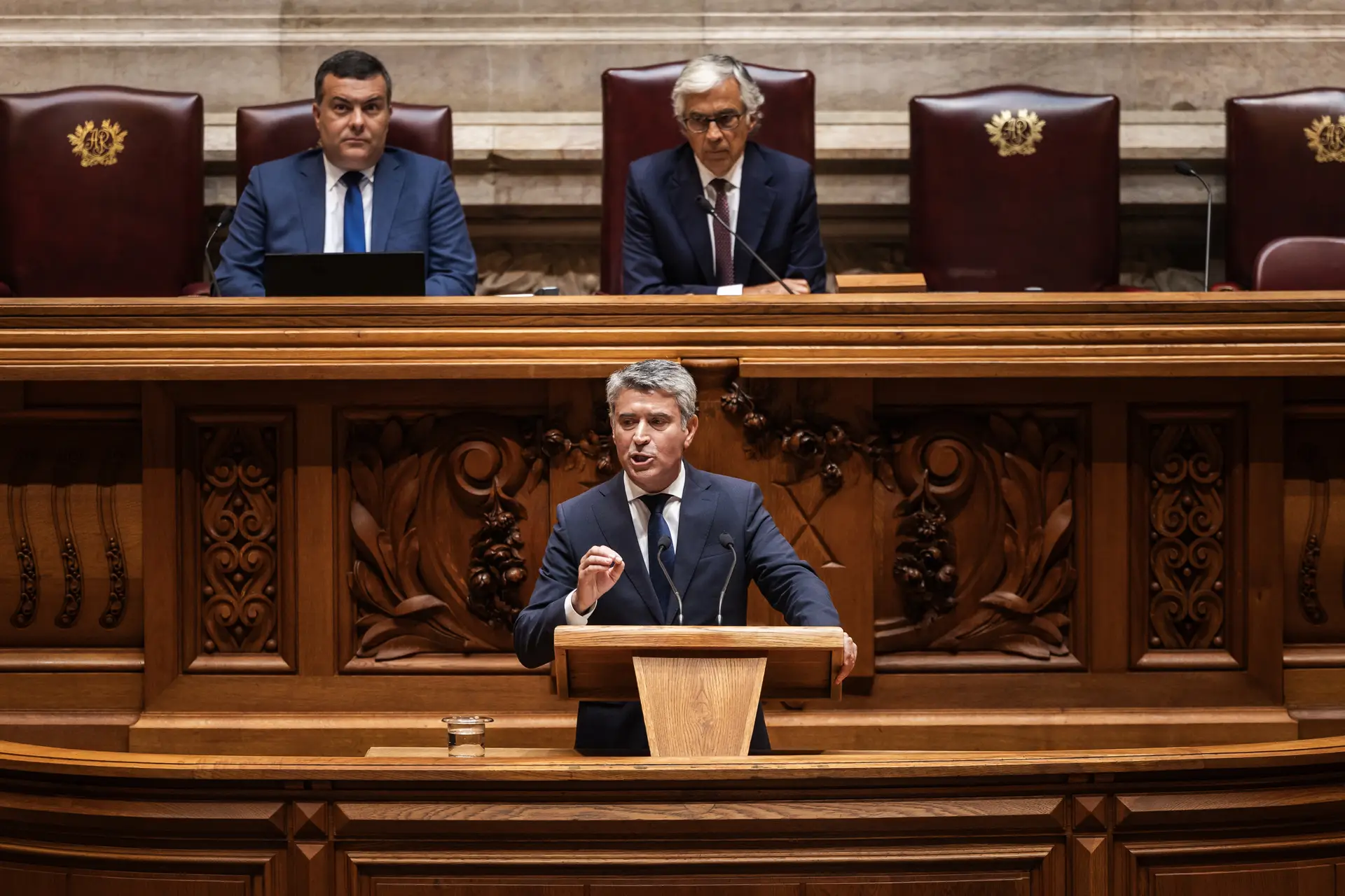 Orçamento do Estado: PS "está totalmente contra opções orçamentárias" que incluam alterações à lei laboral "que o governo quer aprovar"