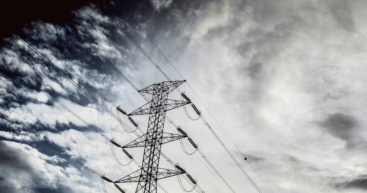 Após falhas em Espanha, peritos europeus que analisaram o apagão ibérico pedem maior controlo de tensão na rede elétrica