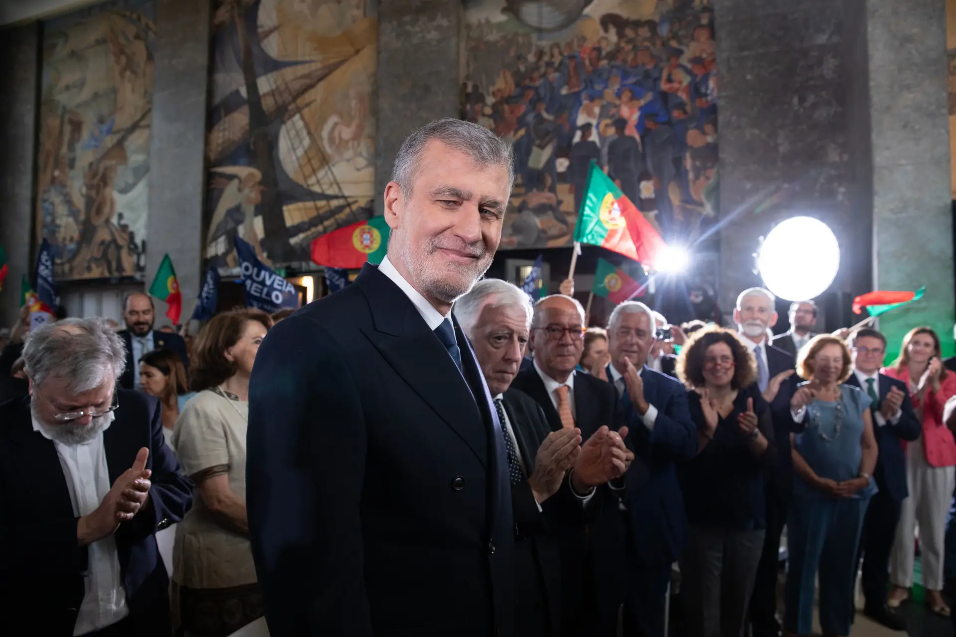 Gouveia e Melo até ao Bloco vai buscar votos; Mendes, Ventura e Seguro estão dependentes dos eleitorados partidários
