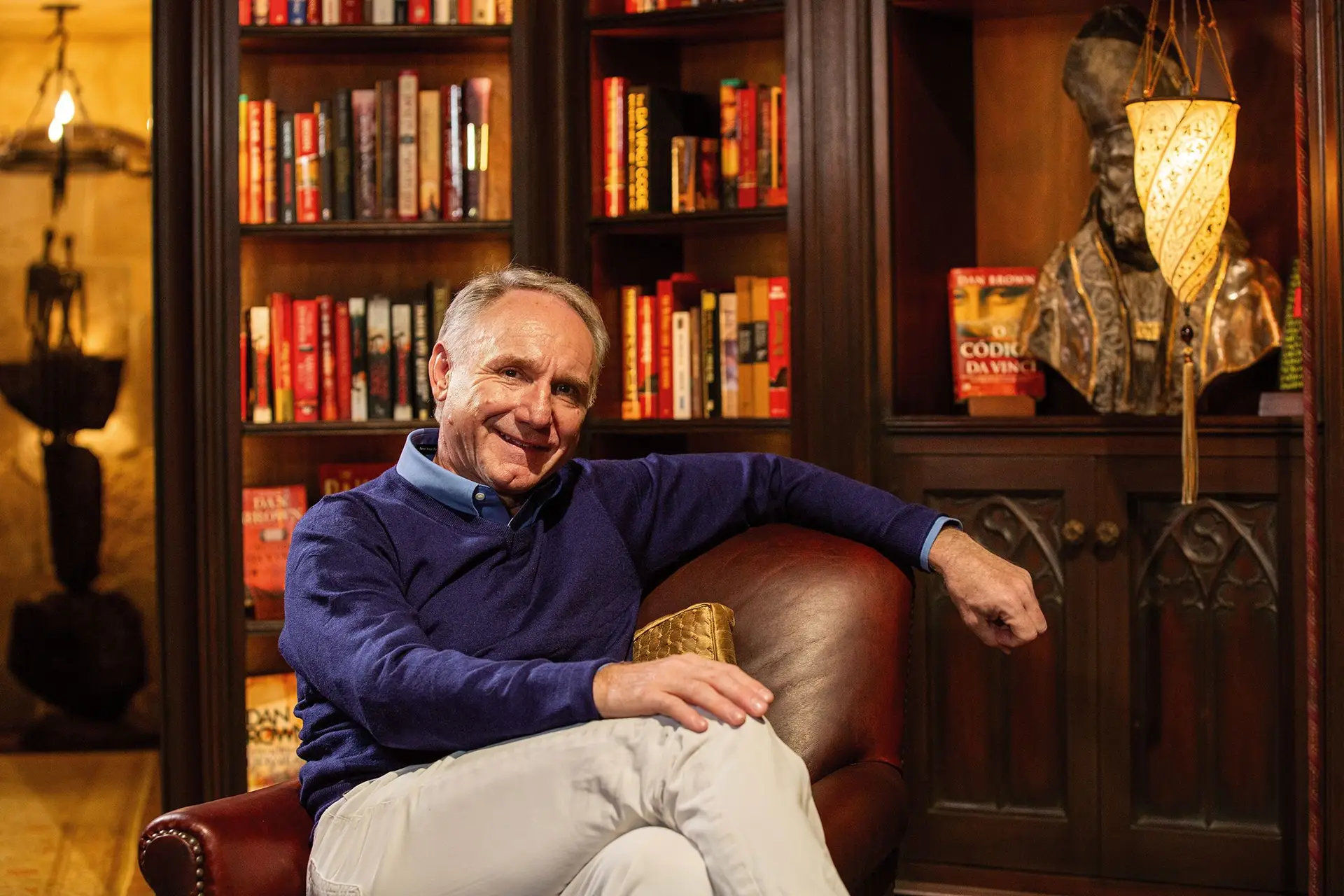 Dan Brown em entrevista ao Expresso “Acredito que vamos entender que a morte não é o fim. E o medo vai desaparecer, como aconteceu comigo”