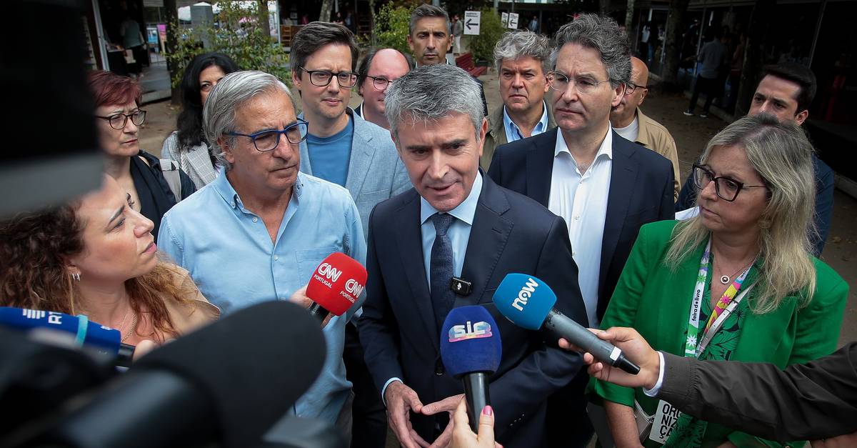 Elevador da Glória: Carneiro diz a Moedas que “não vale tudo” e acusa-o de “ofender a memória de Jorge Coelho”