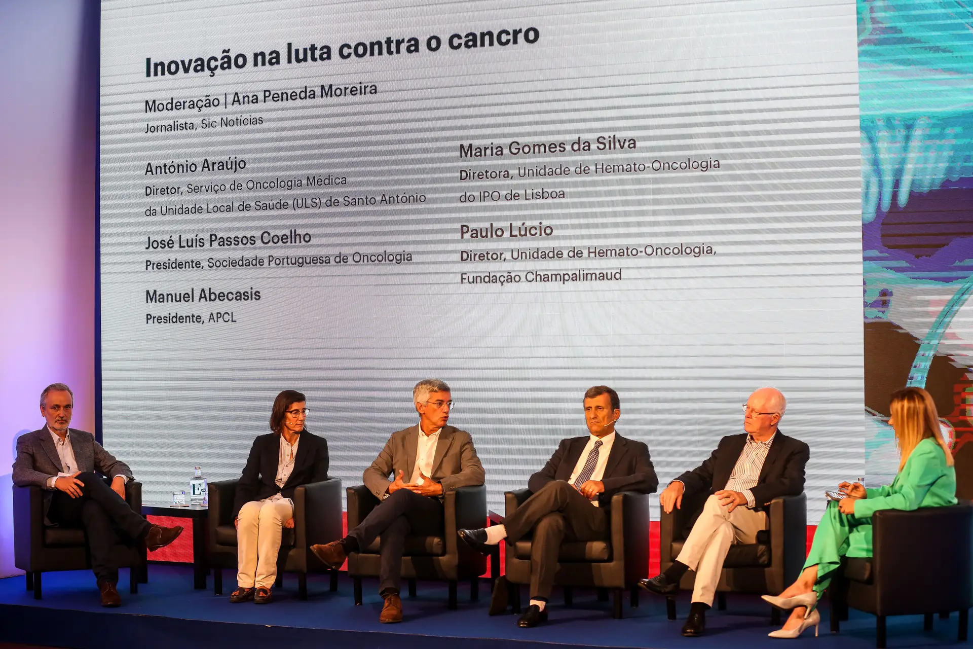 Primeiro painel do encontro falou sobre inovação terapêutica, o acesso a tratamentos e a importância do cuidador informal