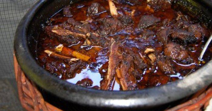 Inimigo Público: Ventura insiste na tese dos hambúrgueres: “Marcelo convidou presidente alemão para vir ao Chanfana Fest”