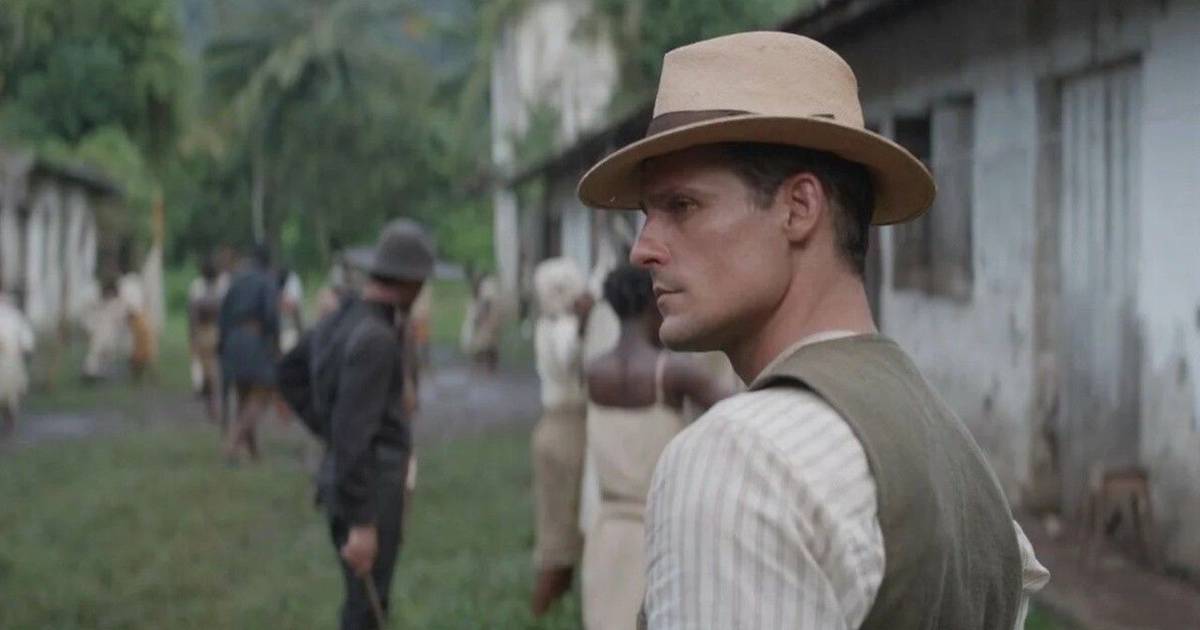 Carloto Cotta começa a ser julgado à porta fechada por violação e sequestro: ator apresentou queixa contra a alegada vítima