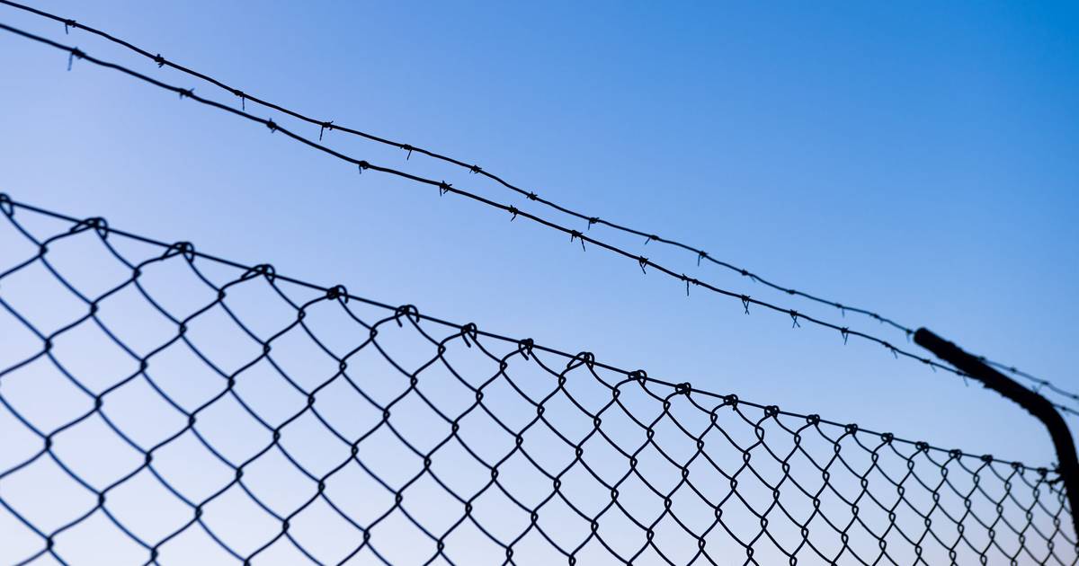 Adesão a greve dos guardas prisionais ronda hoje os 80%, diz sindicato