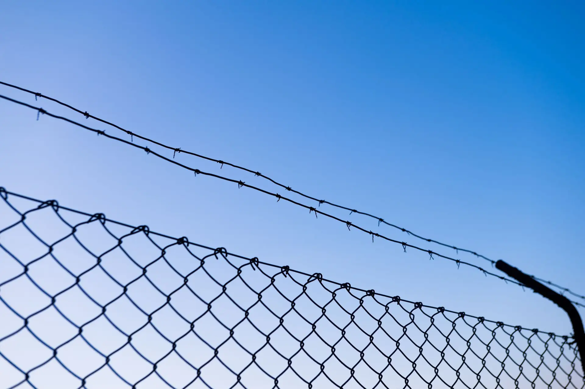 Adesão a greve dos guardas prisionais ronda hoje os 80%, diz sindicato -  Expresso