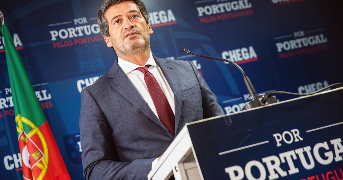 Ventura contra-ataca: o lugar de Isaltino “e dos outros corruptos” é “na prisão”