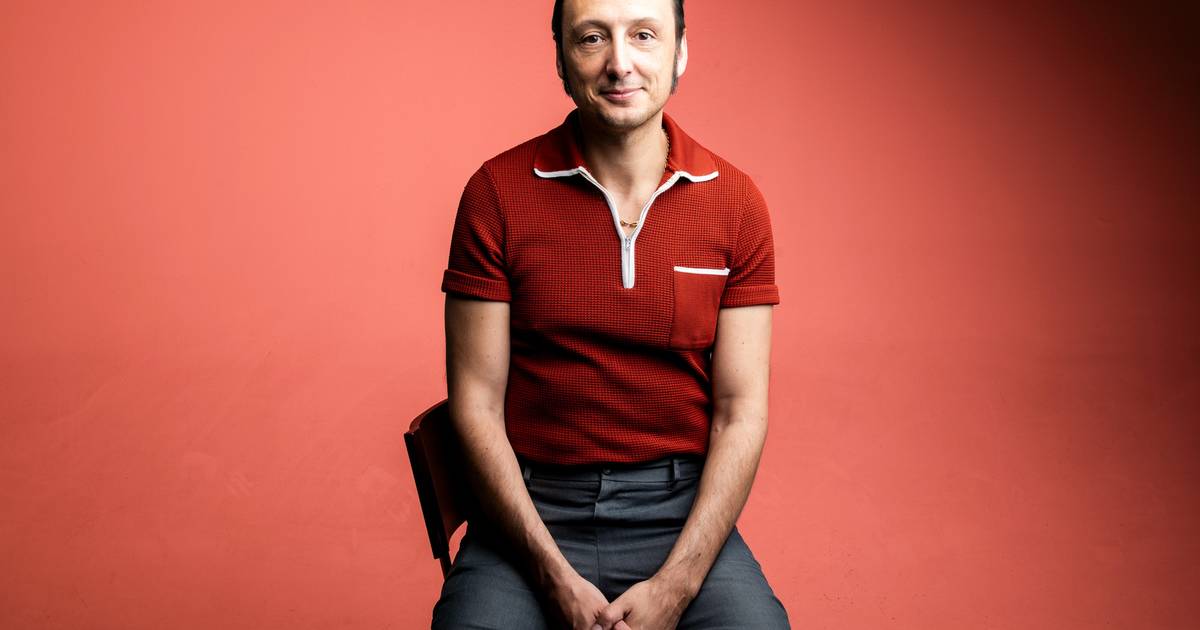 Samuel Úria: ""Porque é que foi tão ágil o cancelamento da Rússia na Eurovisão e está a ser tão polémico o de Israel? A RTP já devia ter dito alguma coisa"