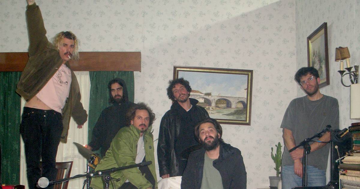 "Uma experiência de liberdade criativa que não tinha sentido antes": Salvador Sobral e First Breath After Coma juntos em palco em 2026