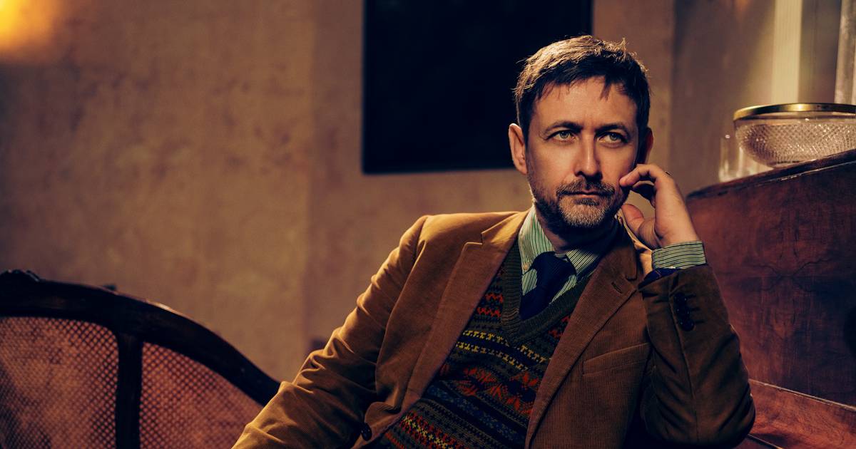 Neil Hannon sempre quis gravar um álbum assim: “Rainy Sunday Afternoon” é Divine Comedy vintage
