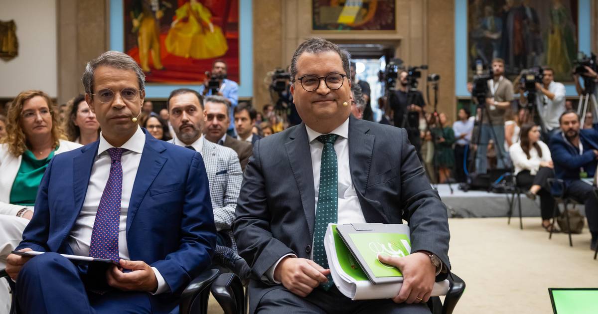 Governo acaba com imposto adicional da banca, promete revisitar a tributação do sector, mas não abre o jogo sobre como o fará