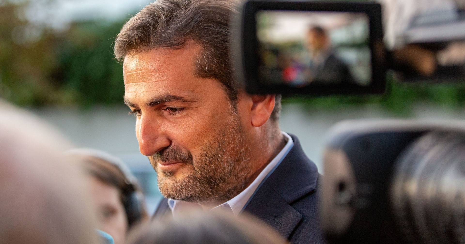 Passos Coelho está “redondamente enganado”: legislação laboral “não é razão para provocar eleições antecipadas”, diz Hugo Soares