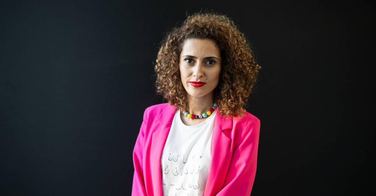 Tânia Graça: “A libido é uma pulsão de vida, importa estar integrada na doença. Não é por ter cancro da mama que deixo de ser mulher, desejável e bonita”