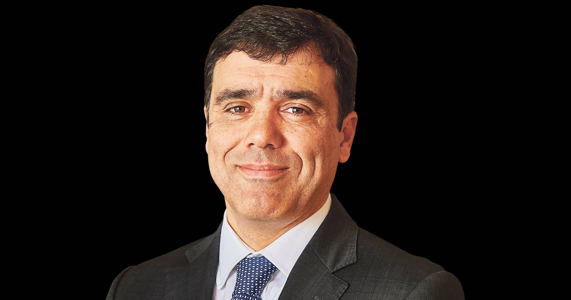 Um orçamento equilibrado, no plano económico, mas minimalista no plano fiscal