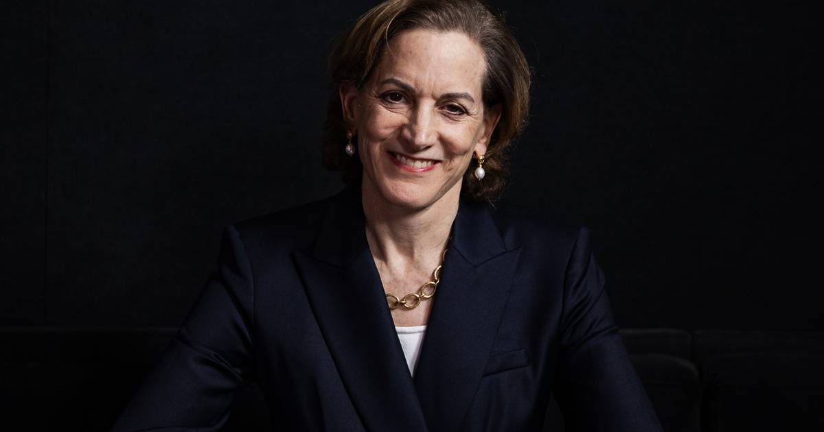 Anne Applebaum: “Não esperem até serem desafiados para se começarem a defender”
