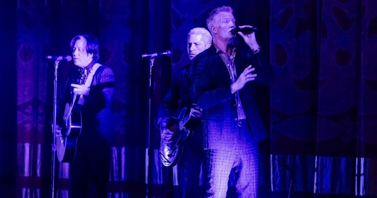 É um caos orquestrado, uma tragédia grega, o concerto do ano: vimos os Queens of the Stone Age em Nova Iorque e já não dá para voltar atrás