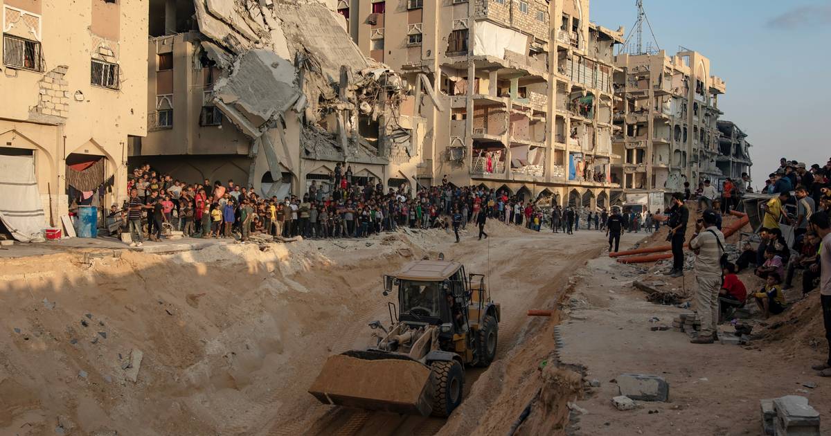 A guerra voltou à Faixa de Gaza, mas Israel garante que o cessar-fogo continua em vigor
