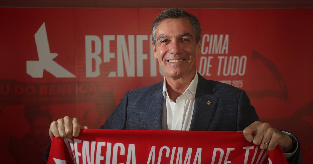 João Noronha Lopes: “Rui Costa fala do passado, desculpa-se pelo presente. Eu falo do futuro. O Benfica tem que ter um líder que dê a cara”