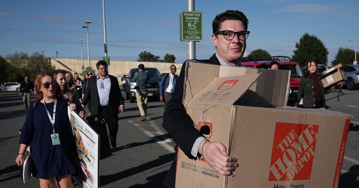 Pentágono obrigado por tribunal a emitir novas credenciais de imprensa após restrições a jornalistas