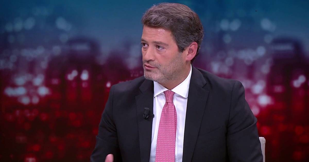 “Quem não quer abanar o sistema, vote Seguro, Marques Mendes, Gouveia e Melo”: Ventura quer ser o “condutor” que tira o país da “contramão”