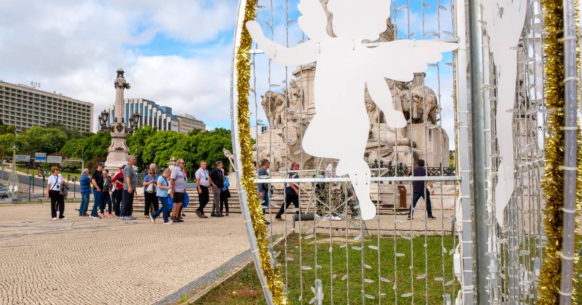 Cheira a castanhas e já há renas nas ruas: as luzes de Natal estão prontas para brilhar e acendem-se a 22 de novembro em Lisboa