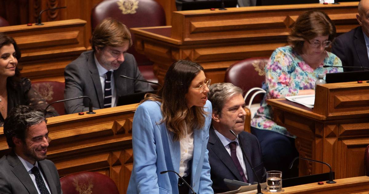 General strike: IL accuses the left of wanting to "kidnap the country", PS and PCP praise "great" participation to "defeat" the labour package