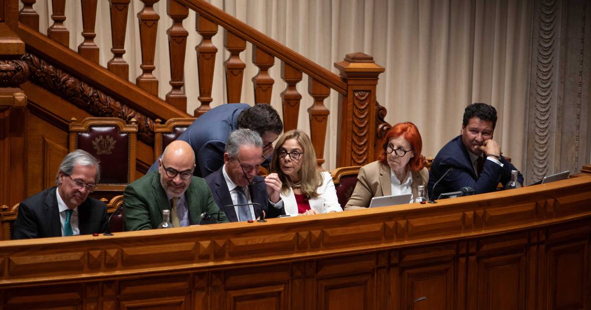 Finanças libertam mais 200 milhões para SNS pagar dívidas a fornecedores